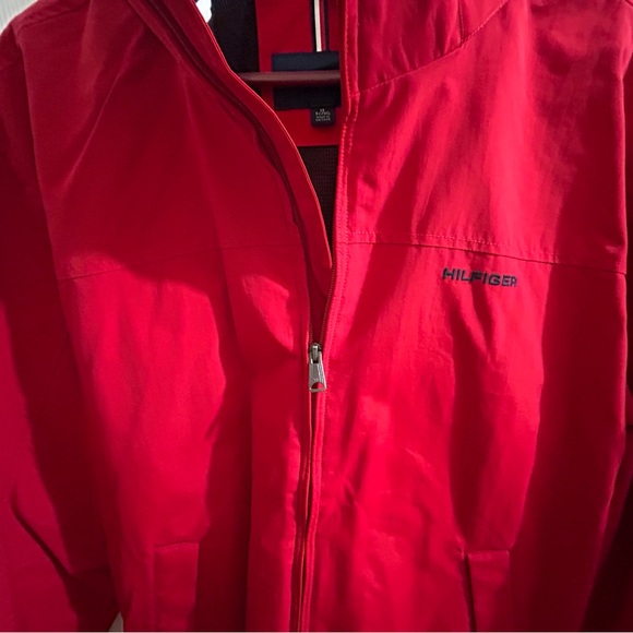 Tommy Hilfiger Men's Lightweight Waterproof Regatta Bomber Jacket - Picture 6 of 6